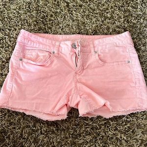 American Eagle pink shorts. Size 6.